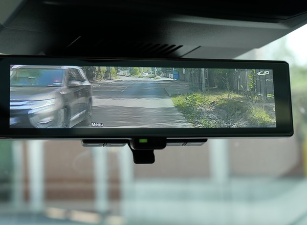 Elektroniczne lusterka? ADAC ocenił, ile są warte. Zastrzeżeń nie brakuje