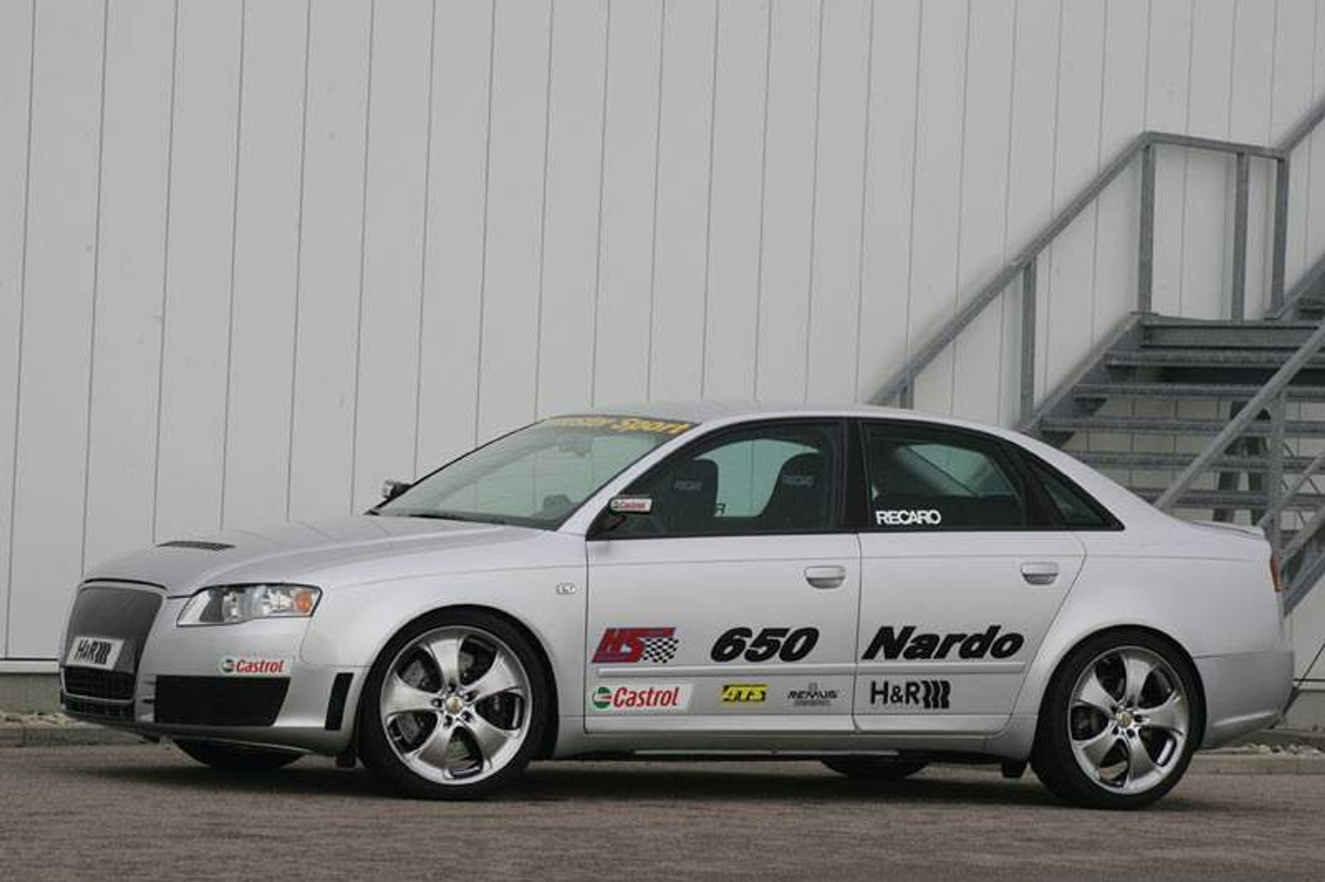 Honster 650 Nardo, czyli najszybsze Audi A4!