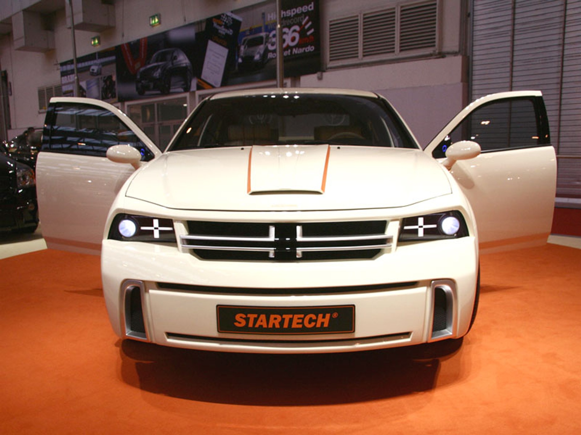 Essen Motor Show 2007: Moc i elektrownia pod maską (fotogaleria 3)