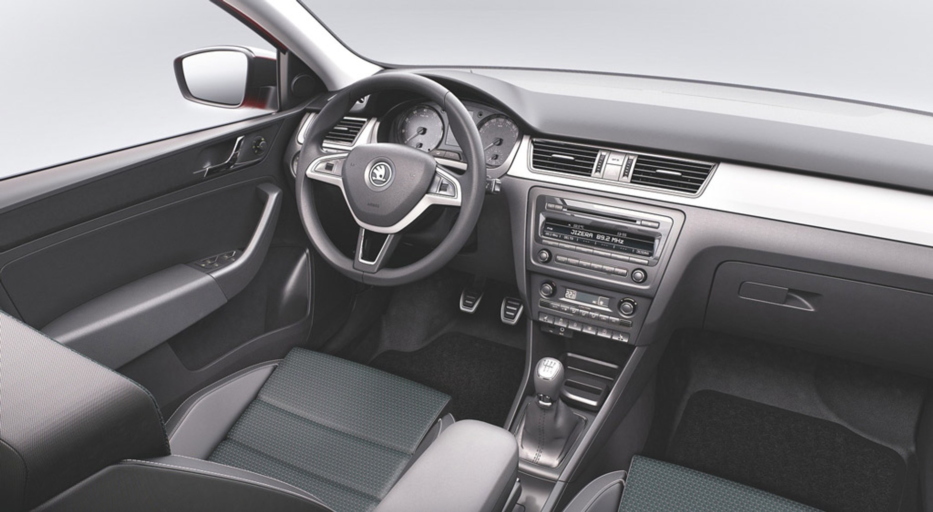 Skoda Rapid Spaceback: większa i tańsza od VW Golfa