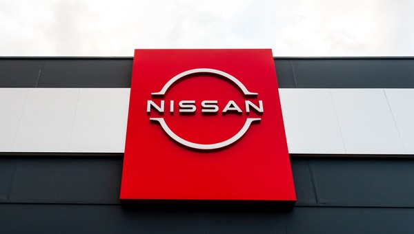 Nissan oczekuje większej równowagi. Renault zmniejszy udziały w japońskiej firmie