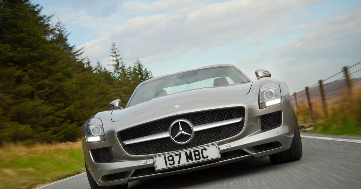 Mercedes SLS AMG
