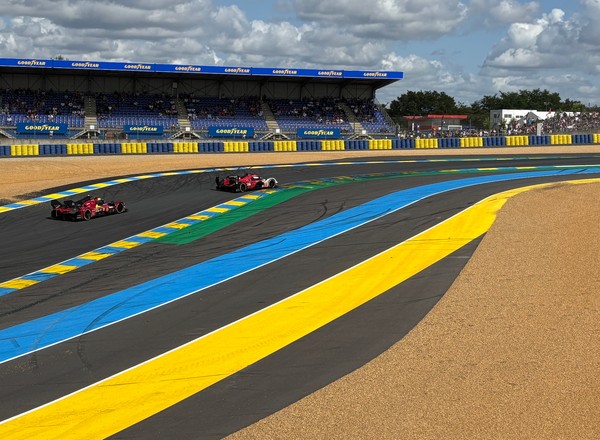 24-godzinny wyścig w Le Mans to czyste szaleństwo. Przebija nawet Formułę 1