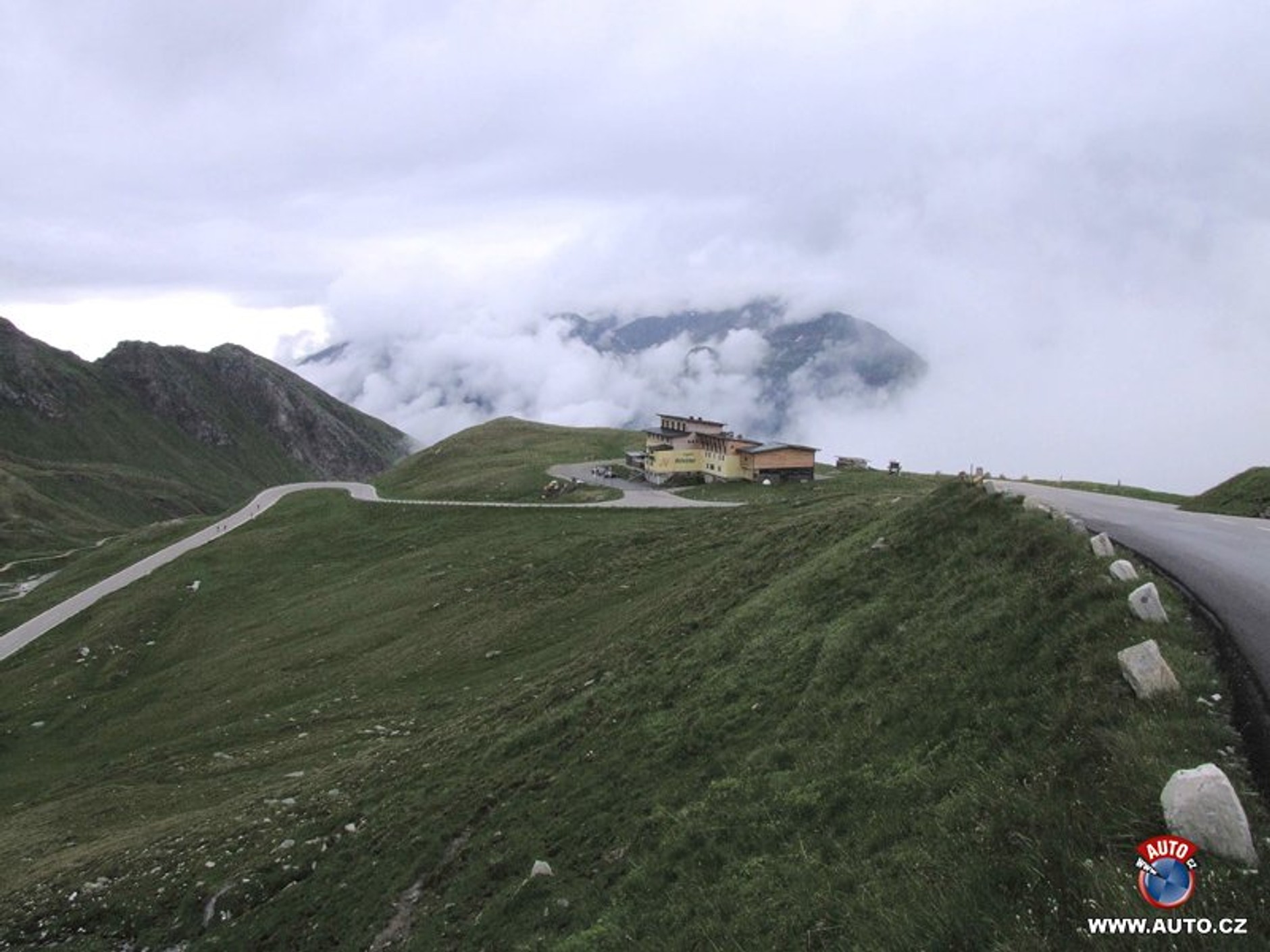 Zdjęcia szpiegowskie: Nowy Mercedes-Benz E klasa na Grossglockneru