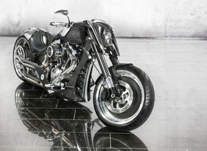 Mansory Zapico – odpicowany motocykl z karbonu