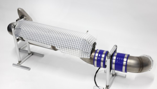 Toyota pracuje nad technologiami wykorzystania odparowanego wodoru w silnikach spalinowych