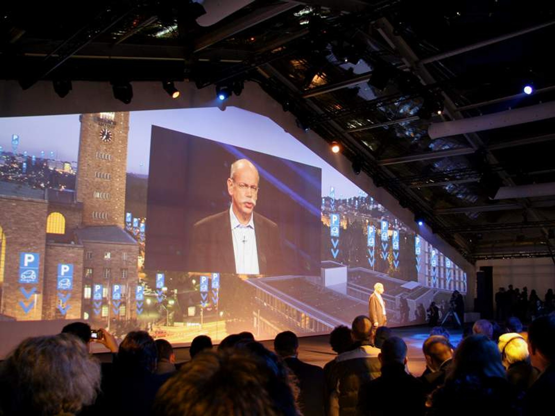 Smart ForTwo: premiera na dachu