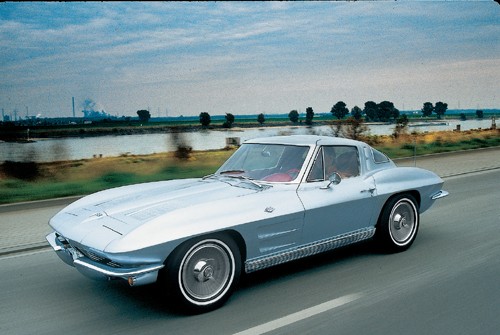 Chevrolet Corvette C2 - Rodem z morskich głębin
