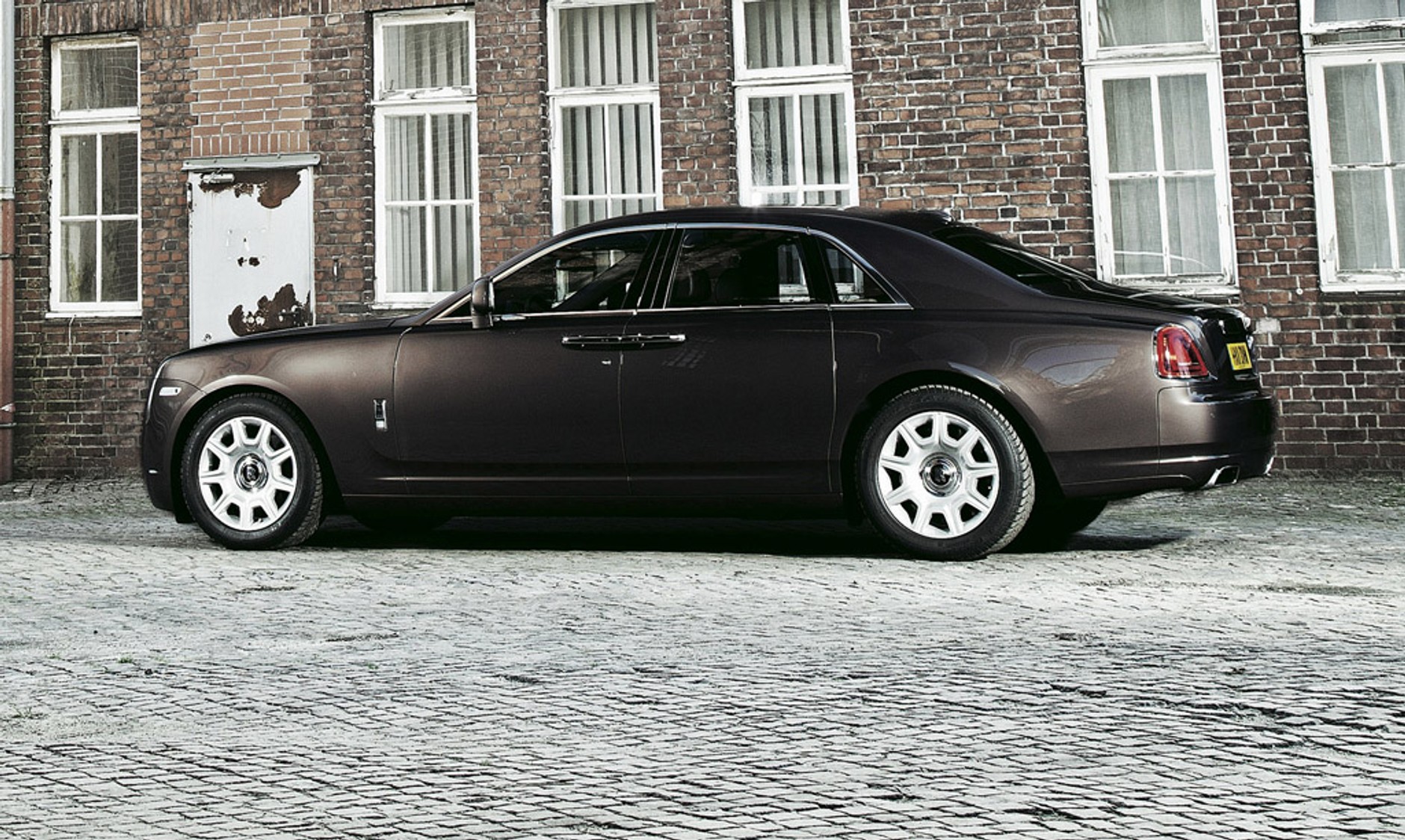 Poznaj elitę angielskiej motoryzacji