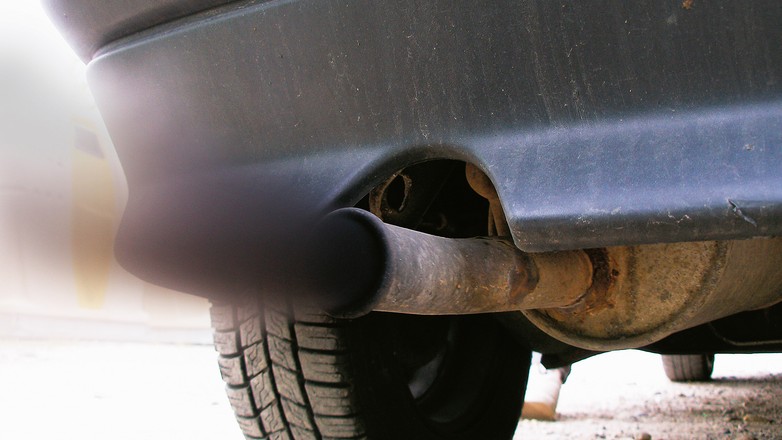 Po kolorze dymu można poznać usterkę