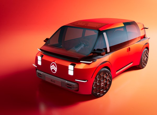 Citroen Elo to "laboratorium pomysłów". Francuzi wycisnęli wszystko z 4,1 m