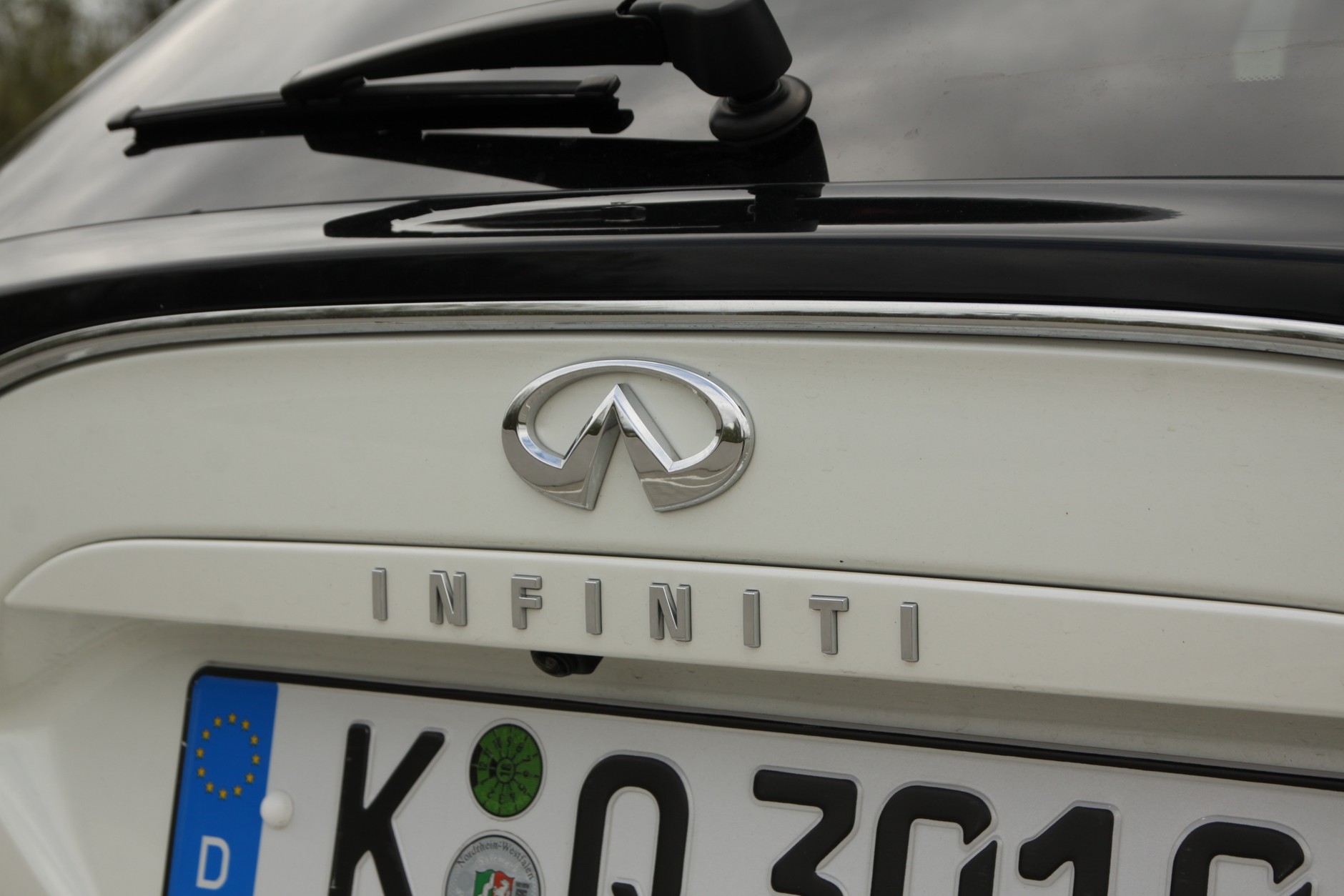 Infiniti Q30 2.2d DCT AWD