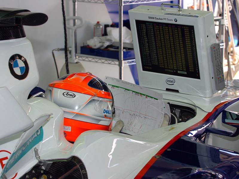 Formuła 1: Kubica w drodze do celu (fotogaleria)