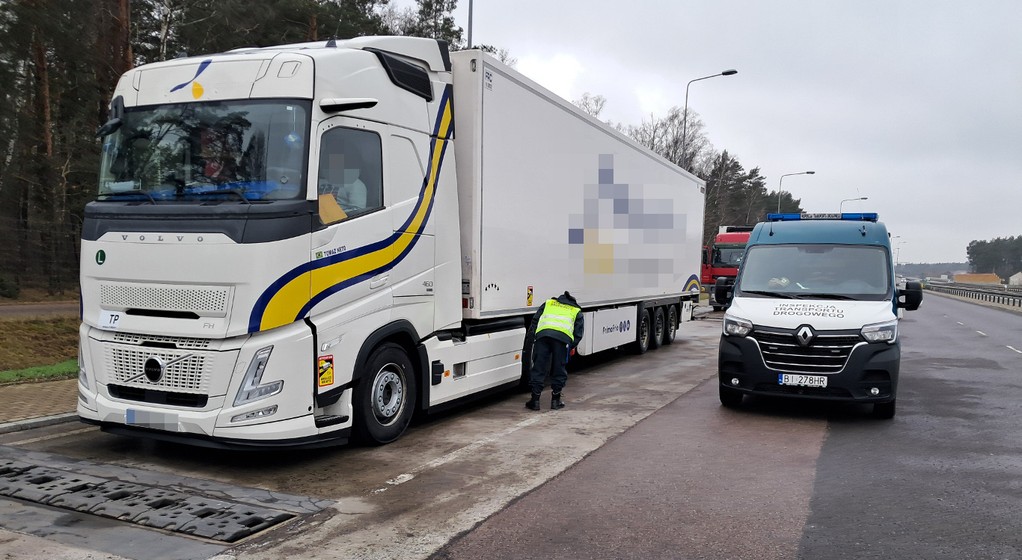 Kontrola ITD na S8 w pobliżu Jeżewa