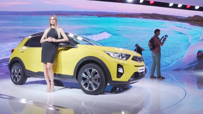 JASNORZEWSKI_FRANKFURT_STONIC