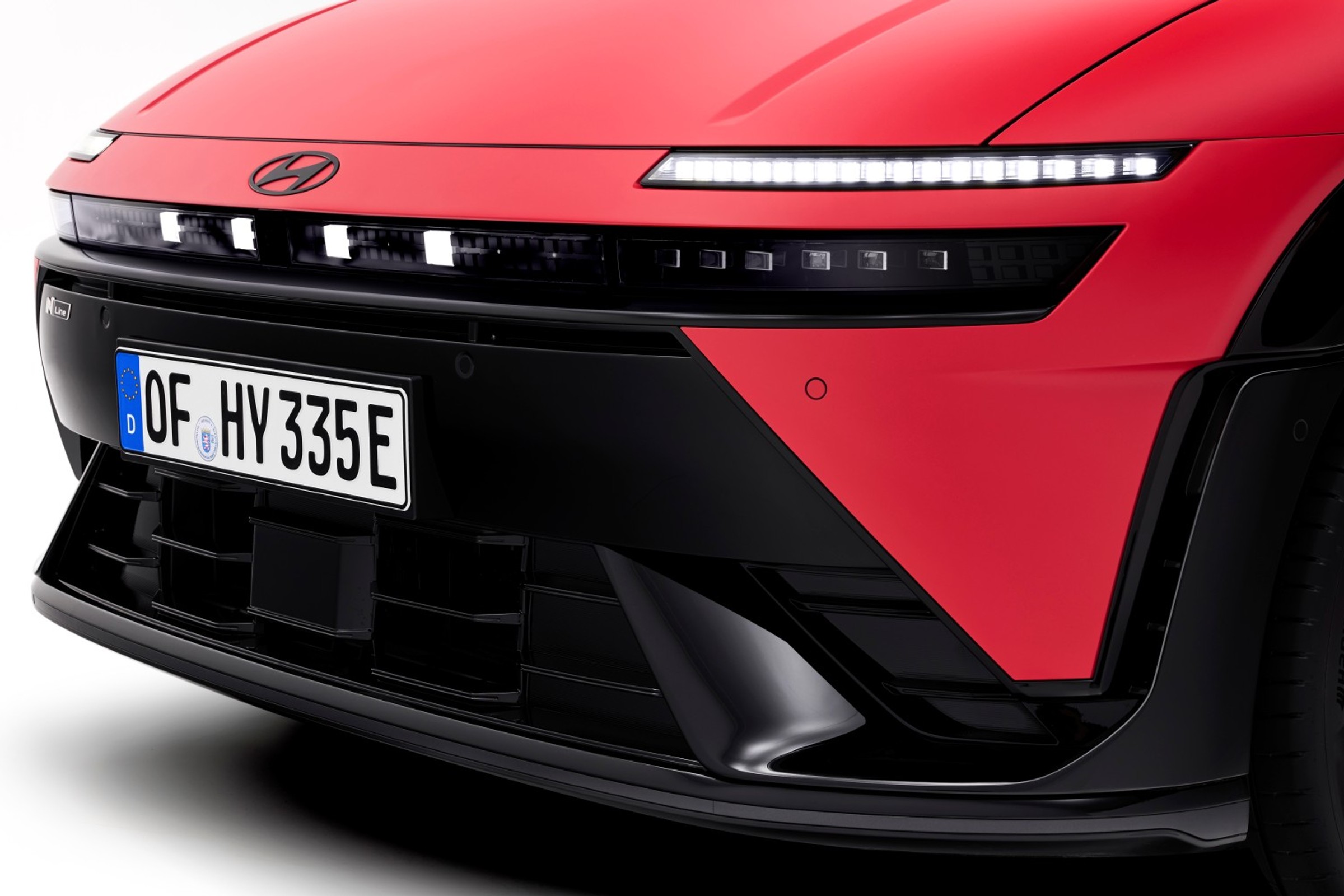 Ioniq 3 wygląda jak nieślubne dziecko Velostera i Azteka. Hyundai nas zaskoczył