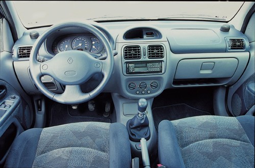 Renault Clio II - Mały przyjaciel kobiet i nie tylko