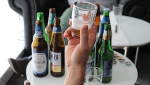 Piwo bezalkoholowe dla kierowcy, tylko... co na to alkomat?