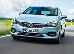 Opel Astra po face liftingu – trzy cylindry wystarczą?