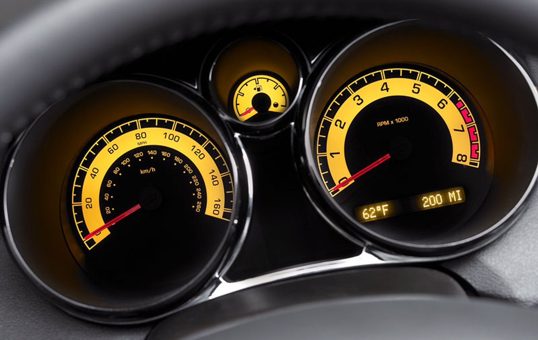 Pontiac Solstice i Saturn Sky: koniec wiatru we włosach (fotogaleria)