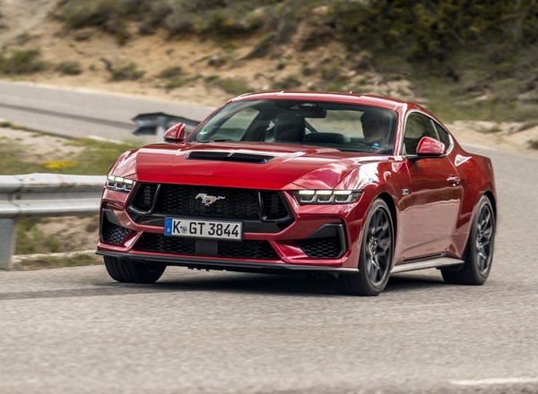 Jeździłem nowym Fordem Mustangiem 5.0 V8. I to jest prawdziwy Mustang!