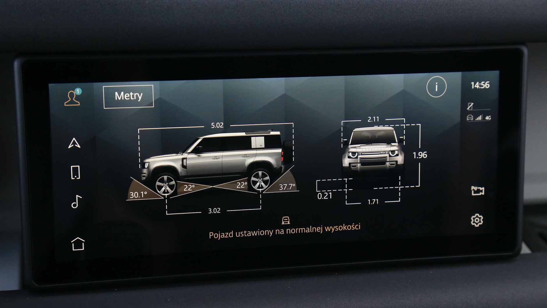 Land Rover Defender 110