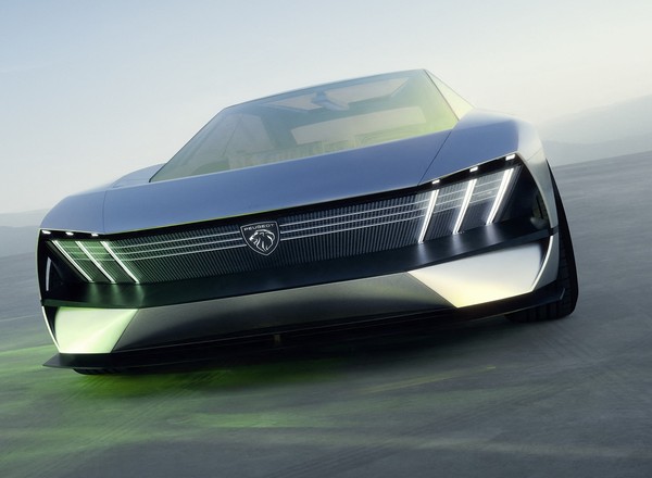 Peugeot radykalnie zmienia design. I kierownicę!