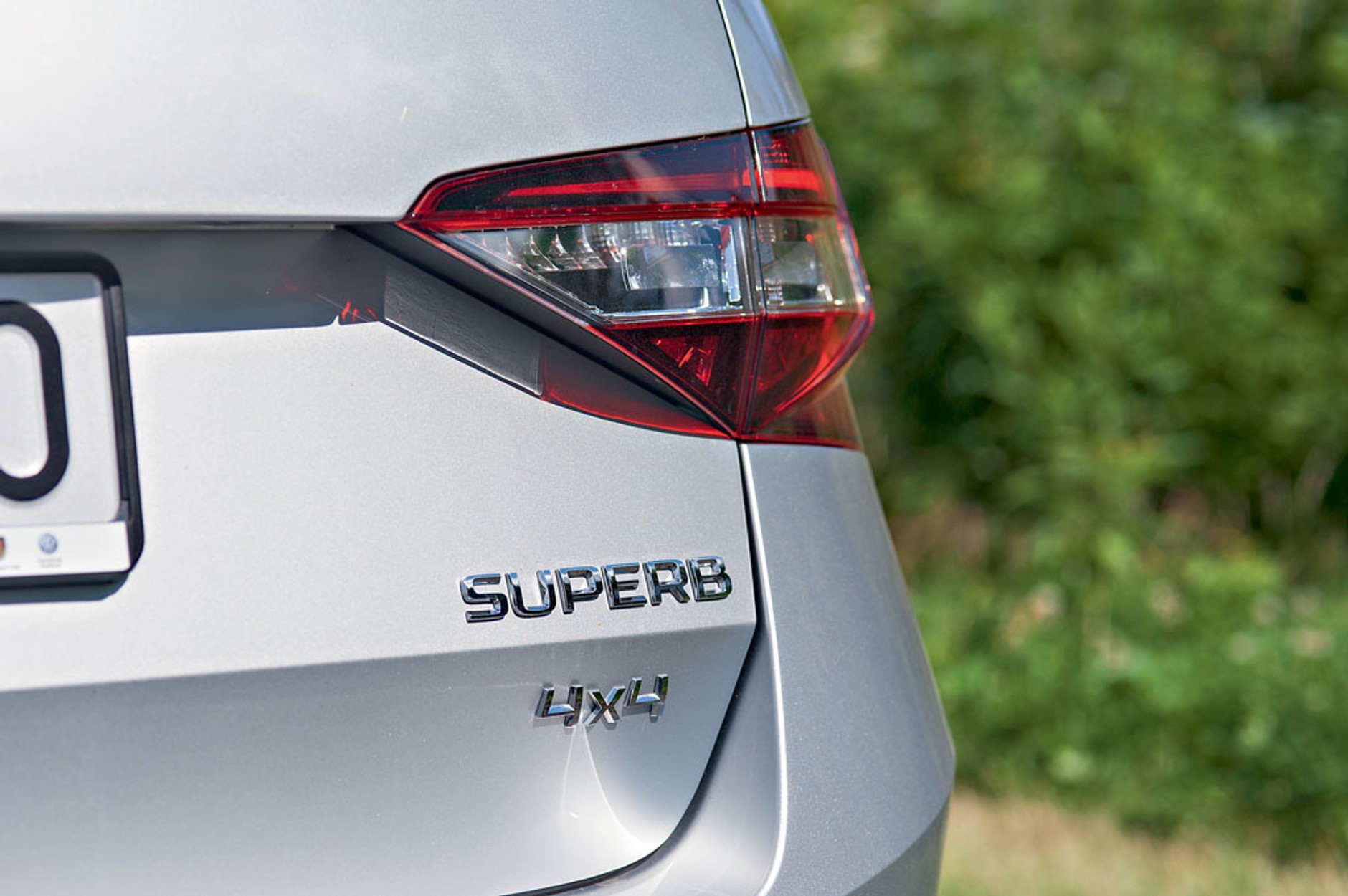 Škoda na służbie u źródeł fotografii - czyli, wypad w plener