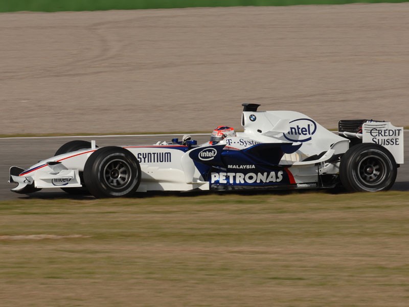 Formuła 1: Fernando Alonso pokazał klasę w Jerez (fotogaleria z testów)
