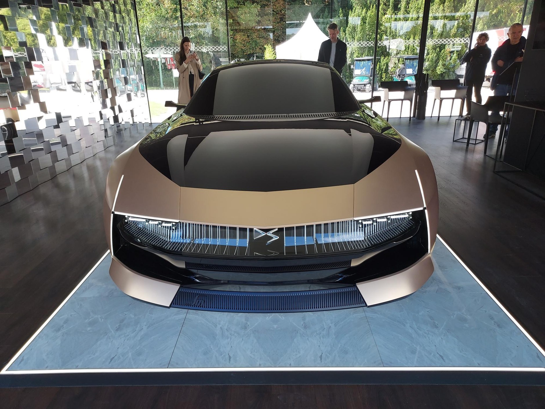 SM Tribute – studium projektowe