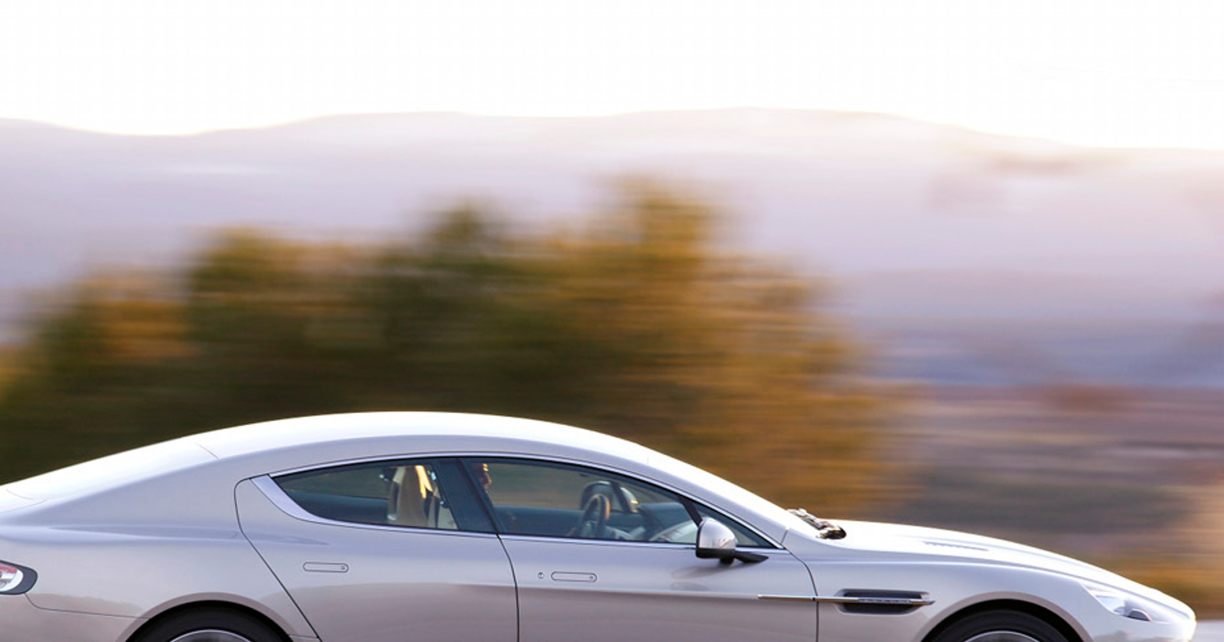 Aston Martin Rapide już nie od Magna Steyr