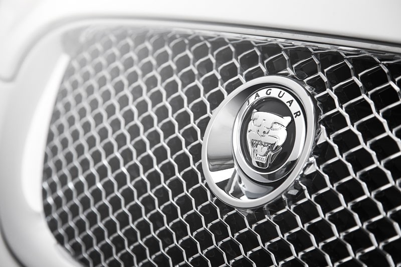 Detroit 2009: Jaguar XFR, czyli angielskie M5