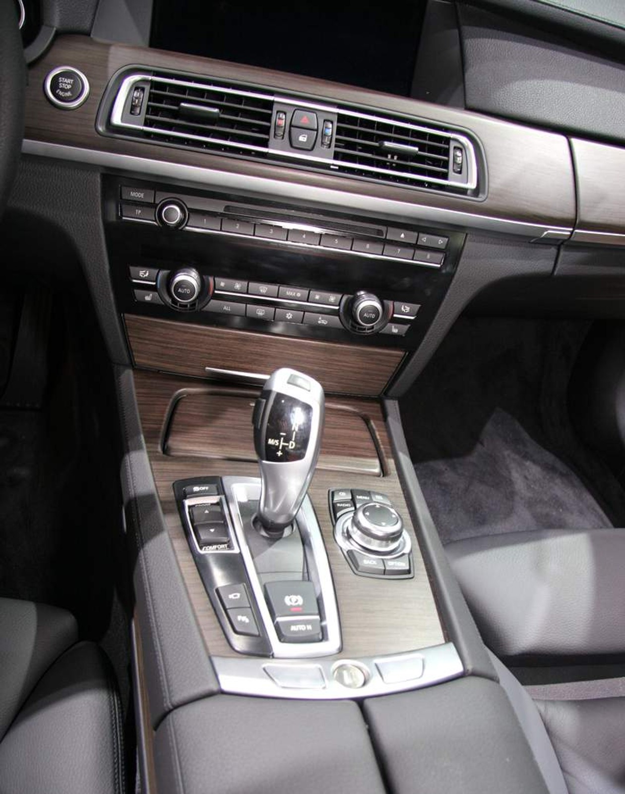 Paryż 2008: BMW serii 7 – pierwsze wrażenia