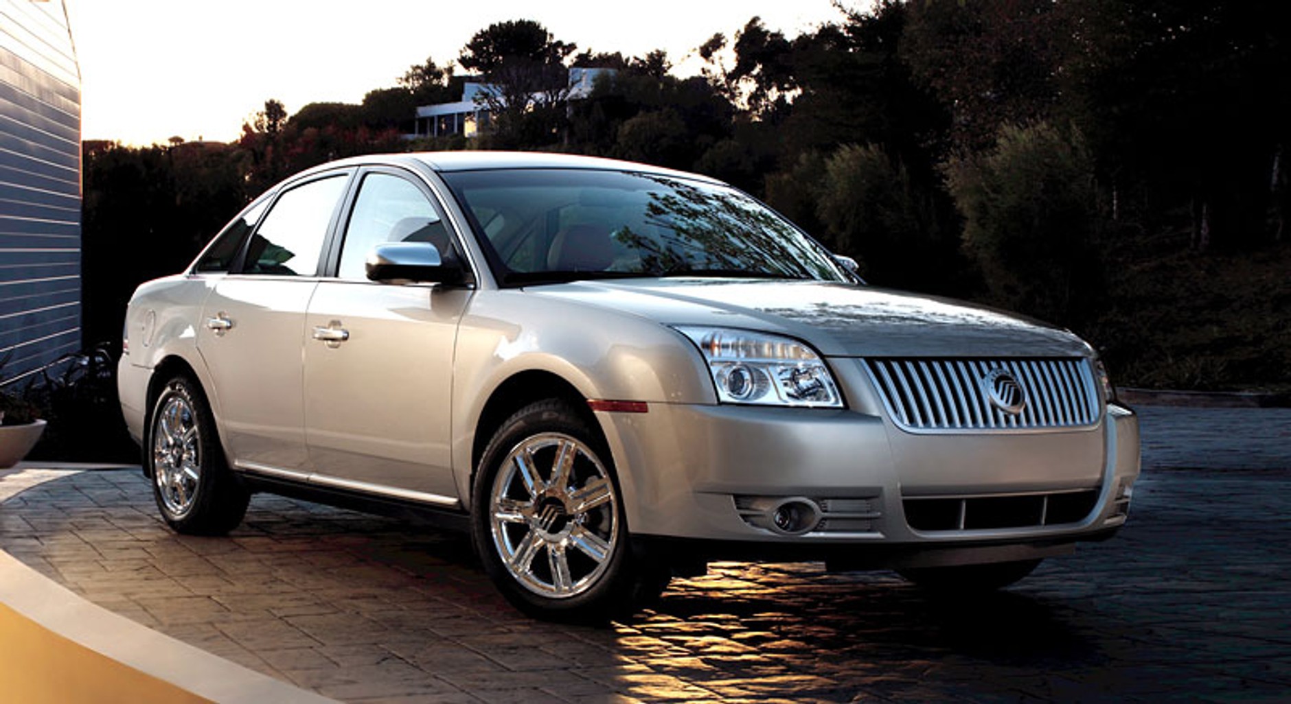 Ford zakończy produkcję modeli Taurus X i Mercury Sable