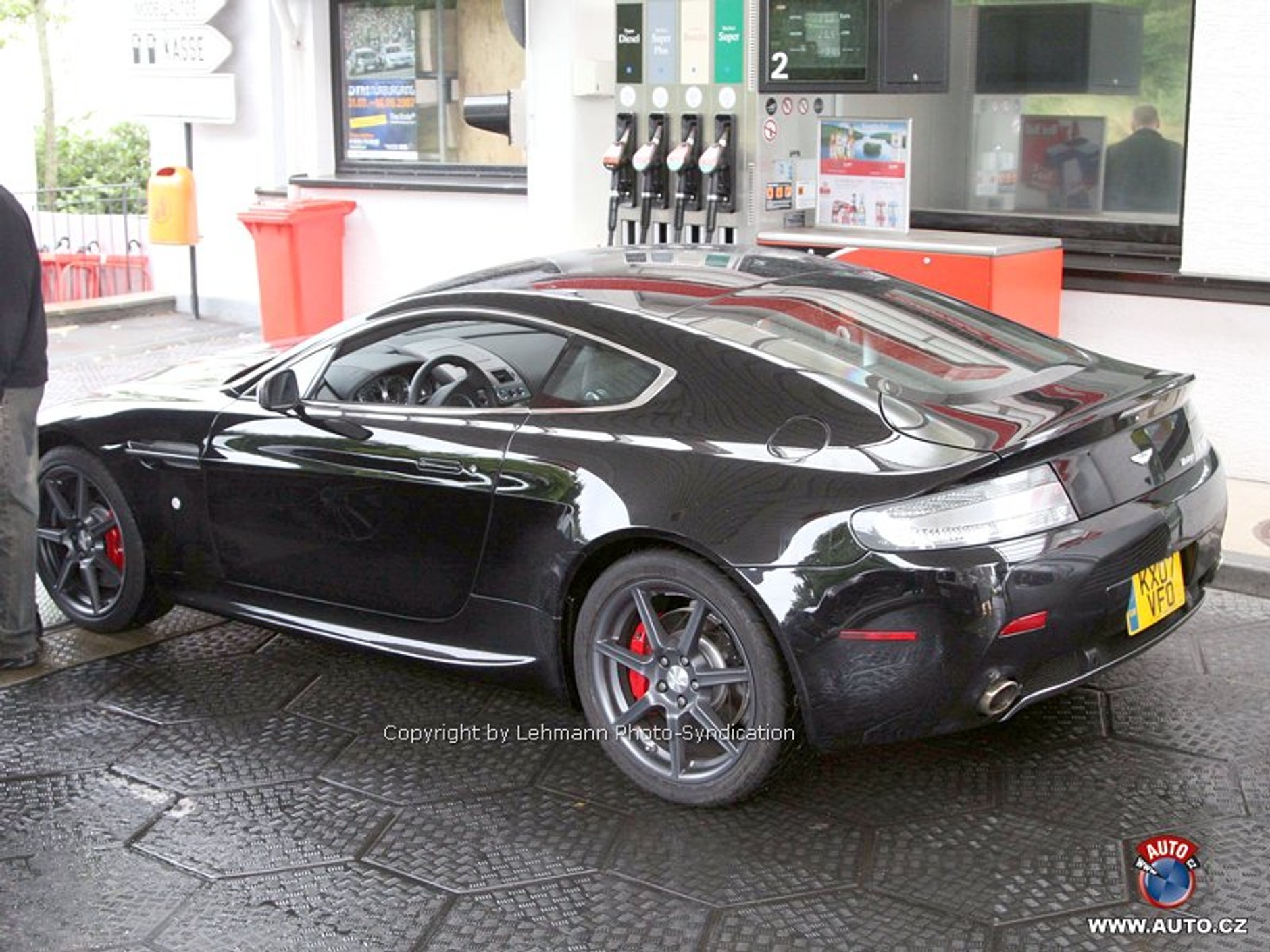 Zdjęcia szpiegowskie: Aston Martin Vantage RS – frankfurcka niespodzianka