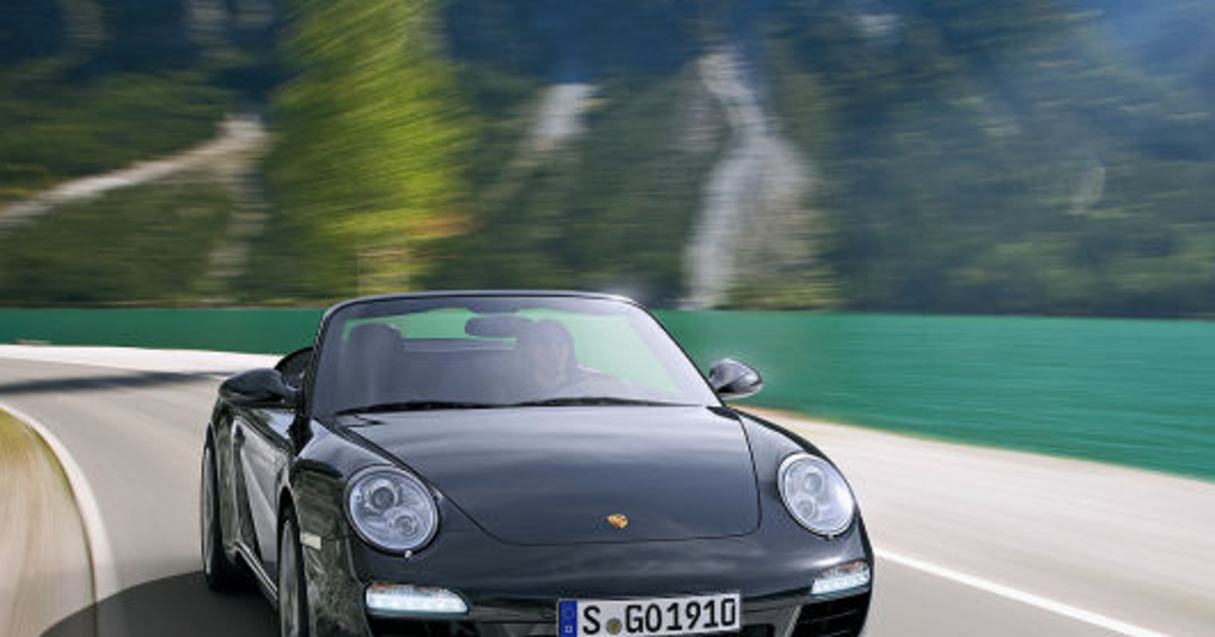 Black Edition na pożegnanie Porsche 911?