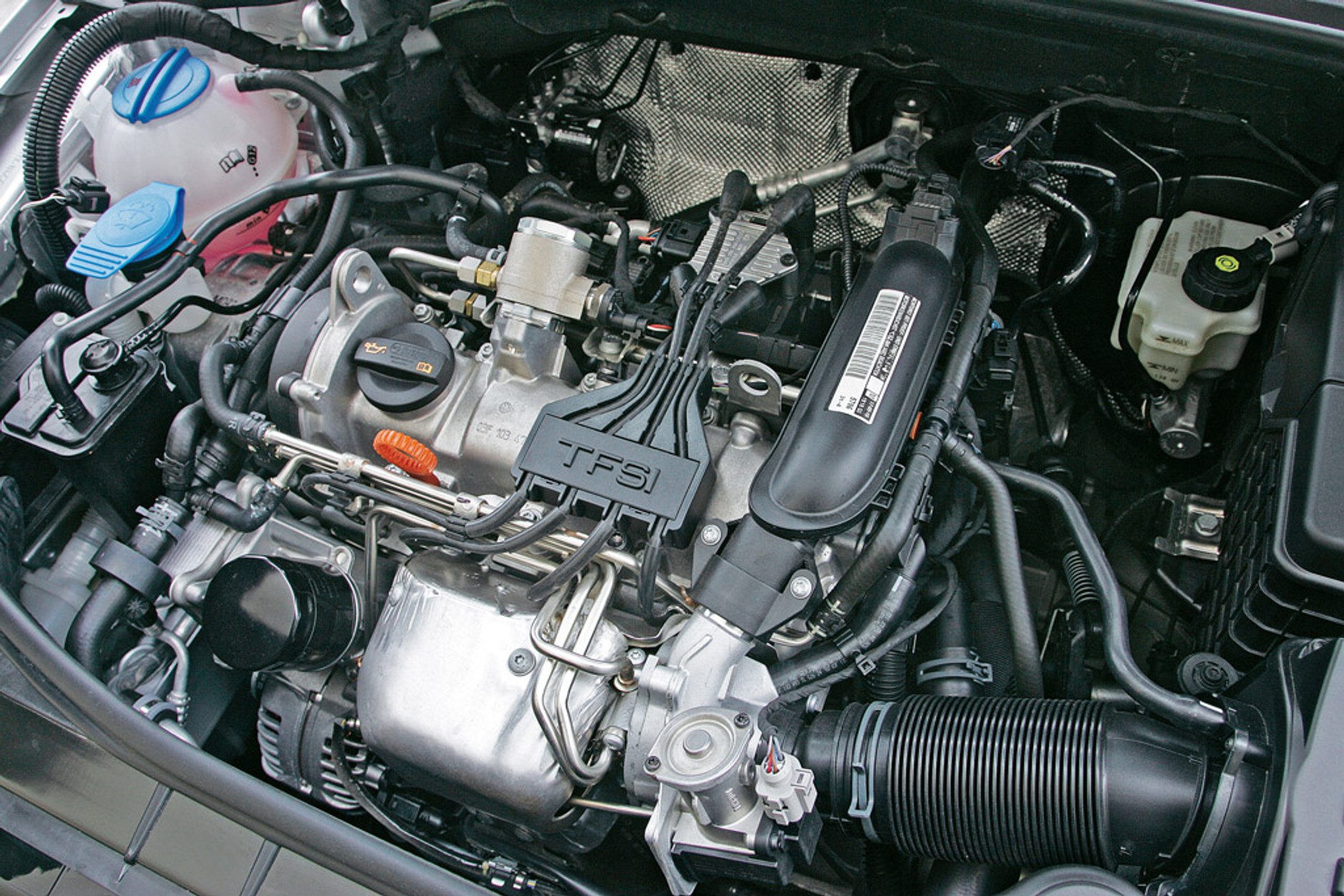 Audi A3 1.2 TFSI kontra Honda Civic 1.4 i-VTEC: Armagedon  z turbodoładowaniem