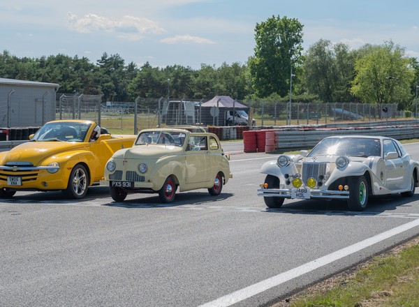 Clarkson, Hammond i May w Polsce. Można już obejrzeć "The Grand Tour: Eurowypad(ek)"