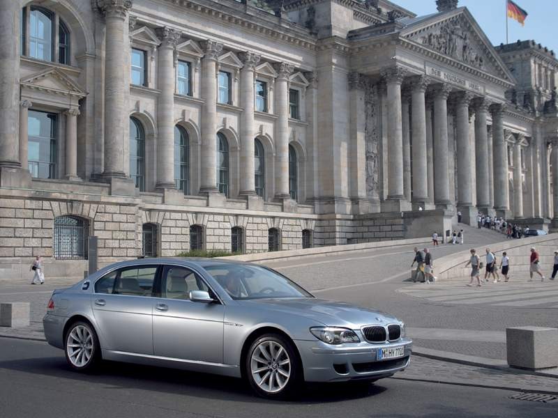 BMW Hydrogen 7 – początek ery wodoru
