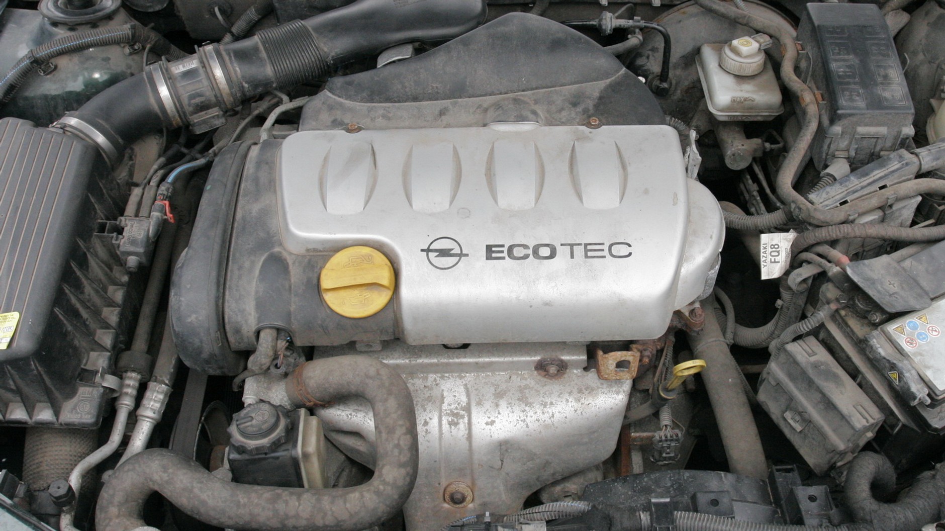 Opel Vectra B - silnik