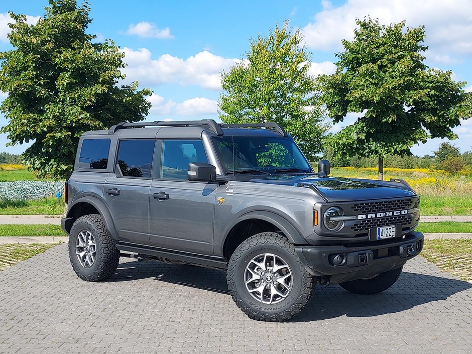 Ford Bronco