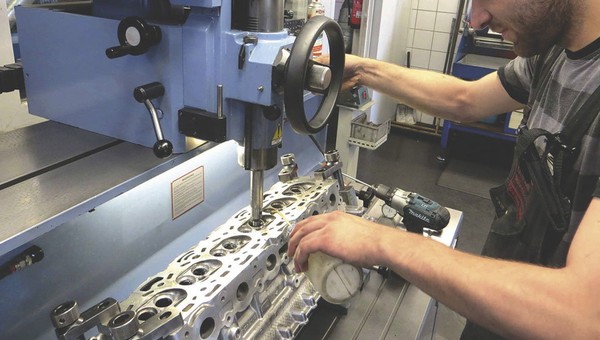 Jak wymienić głowicę?