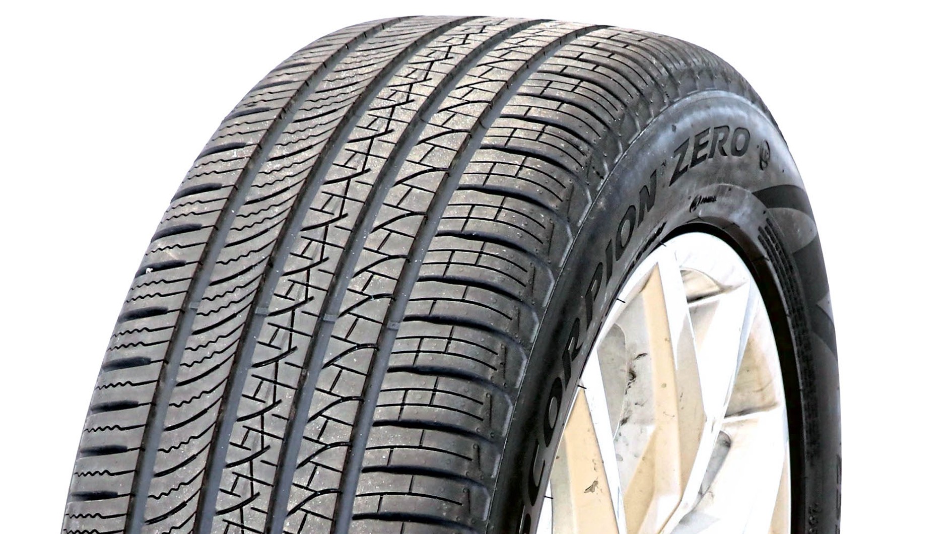 Pirelli Scorpion Zero All Season
