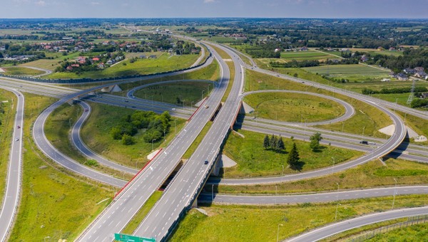 Plany GDDKiA na 2022 r. Powstaną setki kilometrów nowych dróg