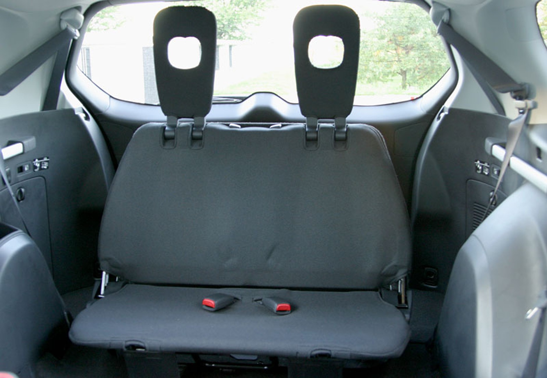 Citroën C-Crosser 2,2 HDI - spełnienie marzeń za 140 tys. zł