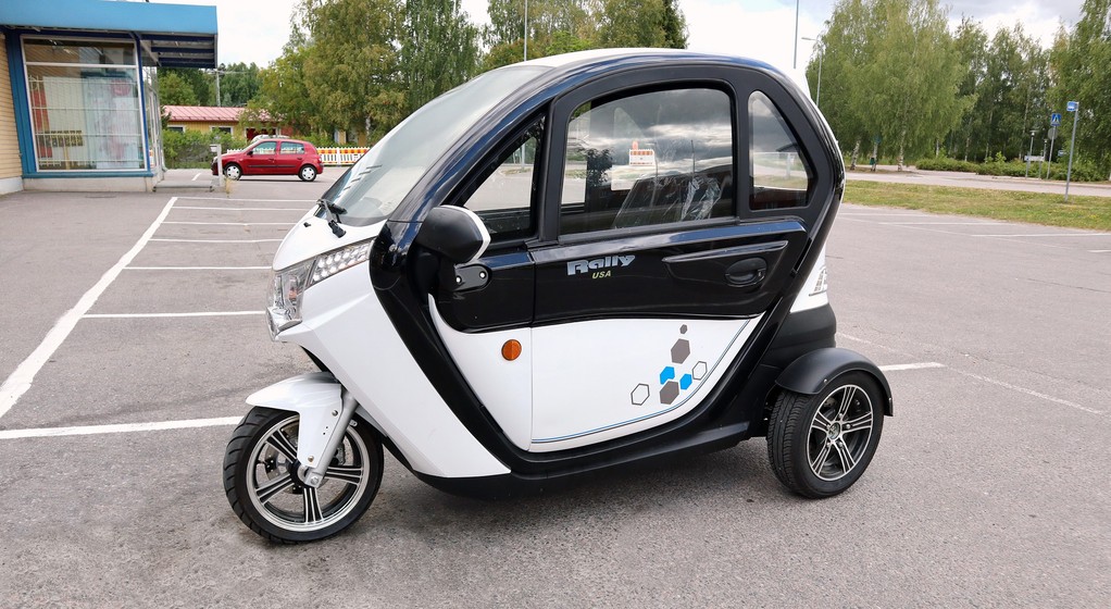 Najdziwniejszy pojazd z floty polskiego rządu. Do czego służy?