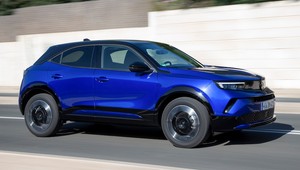 Jeździłem najmniejszym SUV-em Opla. Mokka to auto do miasta i na krótkie trasy