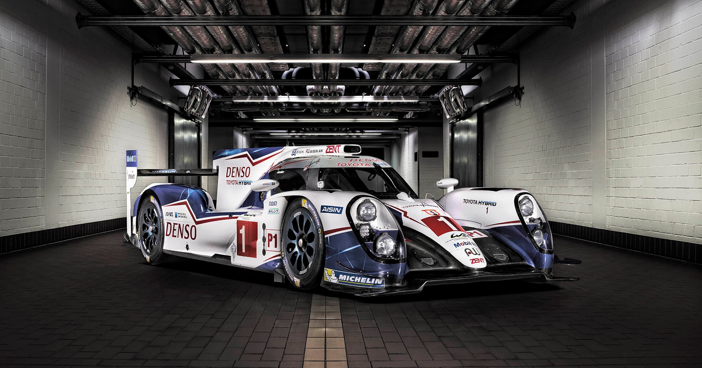 TS040 Hybrid 2015