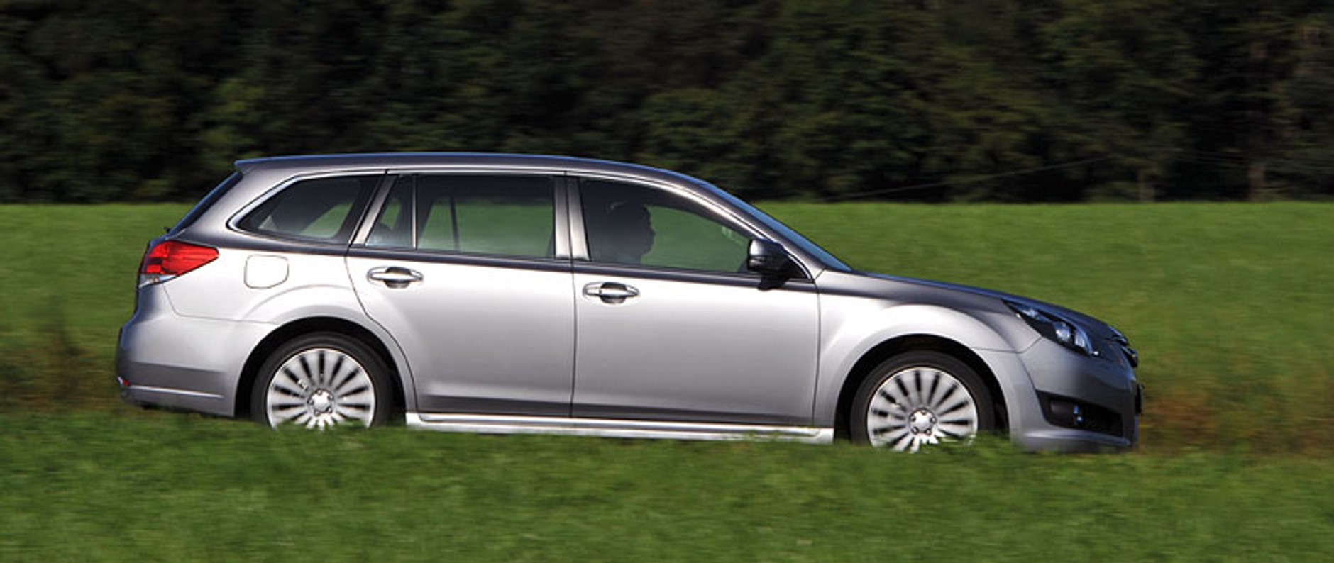 IAA Frankfurt 2009: Subaru Legacy – pierwsze wrażenia, fotogaleria