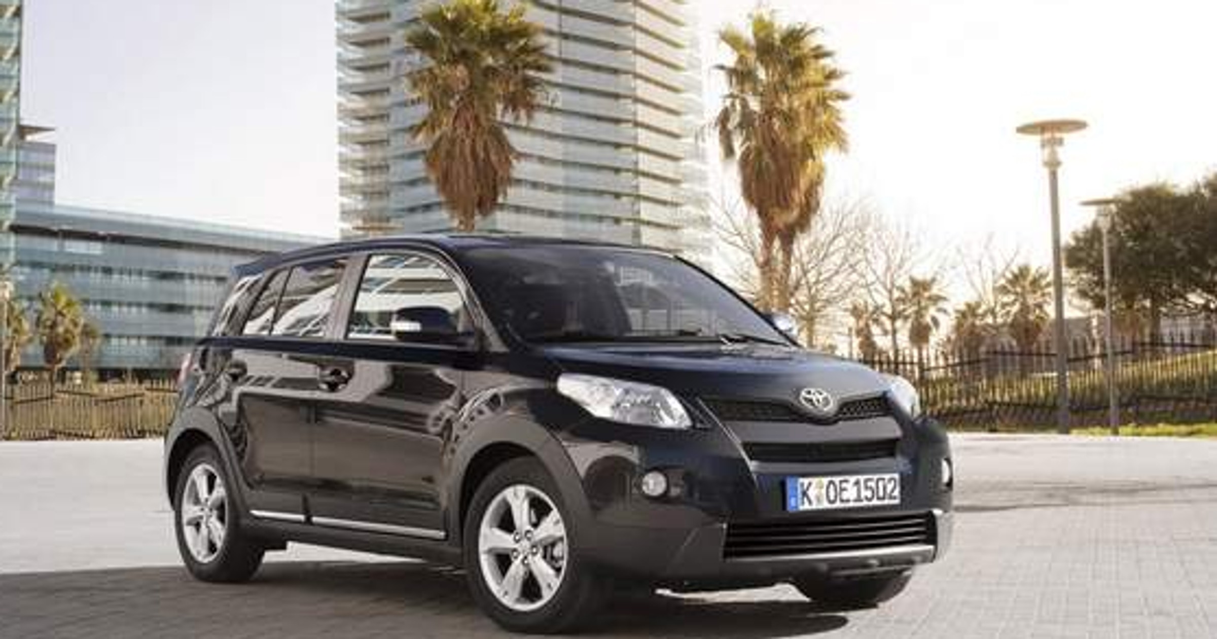 Odmłodzona Toyota Urban Cruiser z nową, niższą ceną
